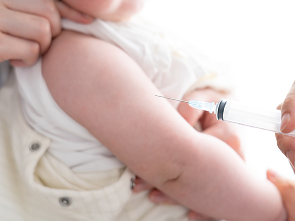 小児予防接種のイメージ画像